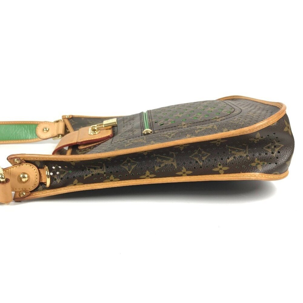 LOUIS VUITTON Brown Monogram Canvas Shoulder Bag - Picture 5 of 16